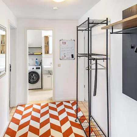 Near Airport Berlin-schoenefeld Appartement *